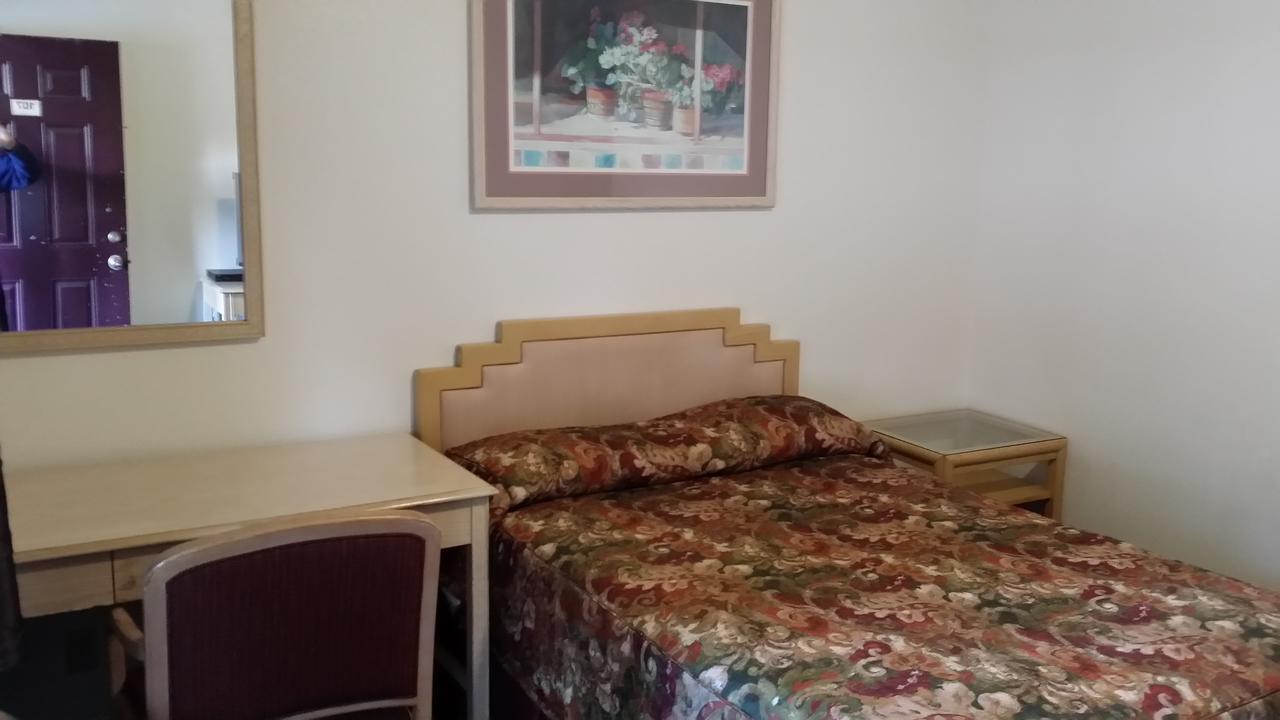 Redwood Inn וויליטס מראה חיצוני תמונה